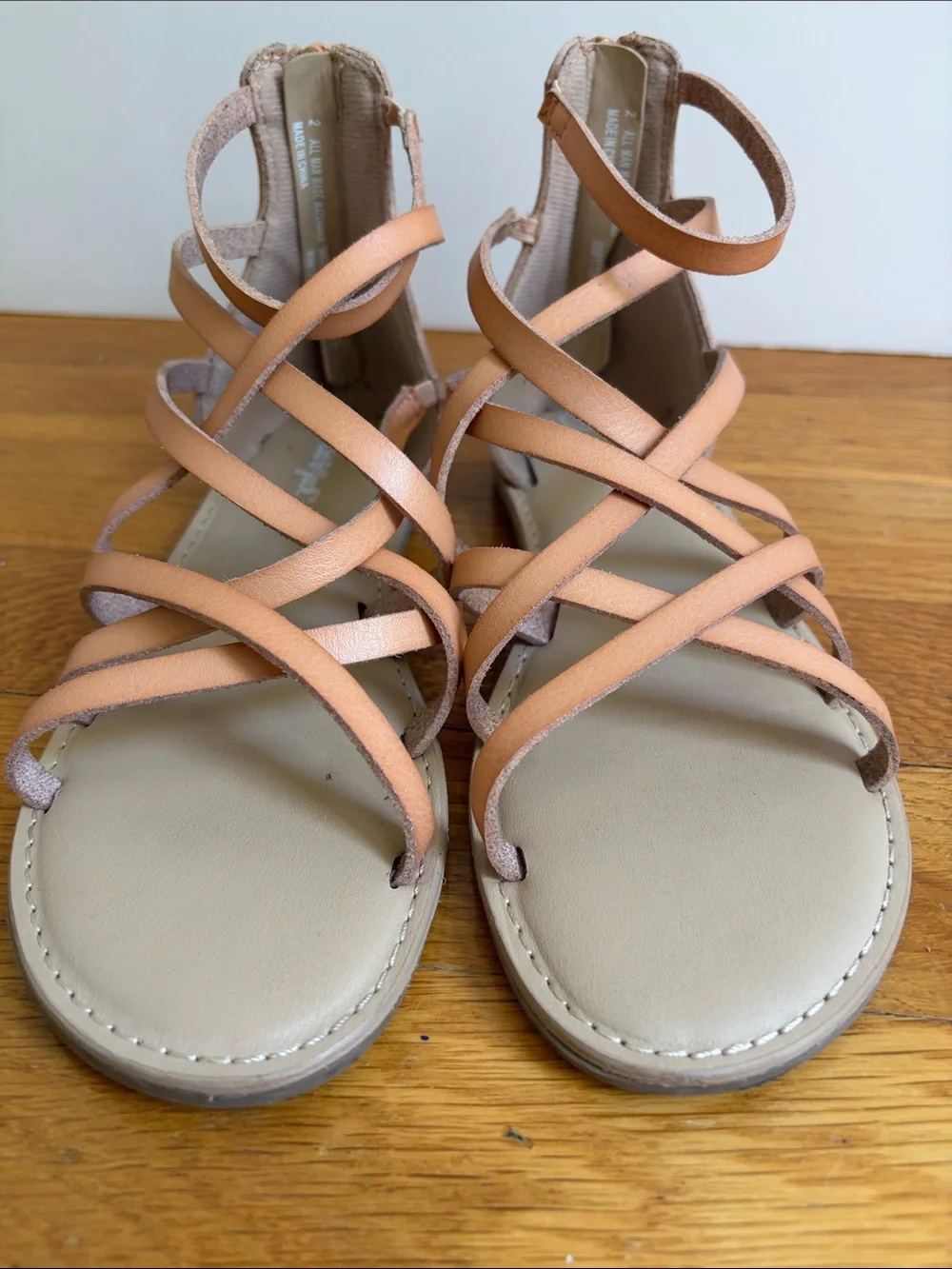 Size 2 Big Girl Summer Sandals Faux Leather Cage Gladiator Strappy Shoes